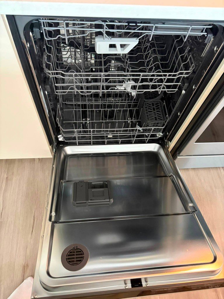 Clean dishwasher racks